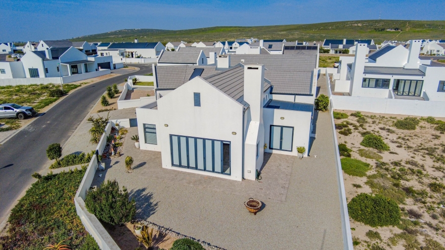 3 Bedroom Property for Sale in Britannia Beach Estate Western Cape